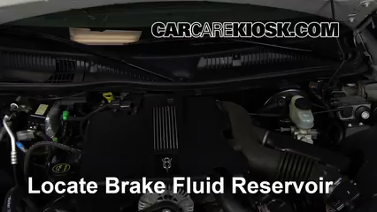2003 Lincoln Town Car Cartier 4.6L V8 Brake Fluid Add Fluid